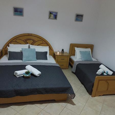 Orange Guest House Dhërmi 외부 사진