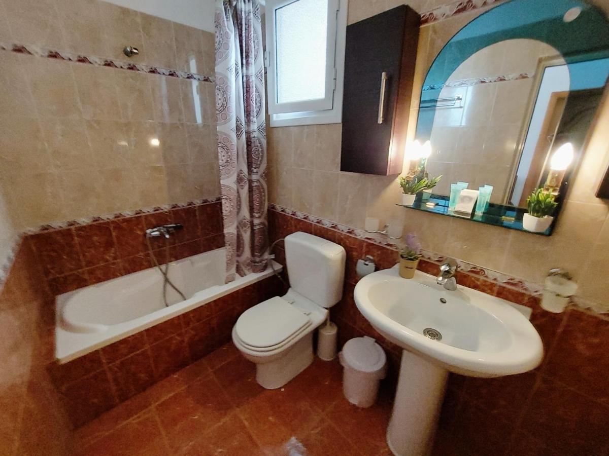Orange Guest House Dhërmi 외부 사진