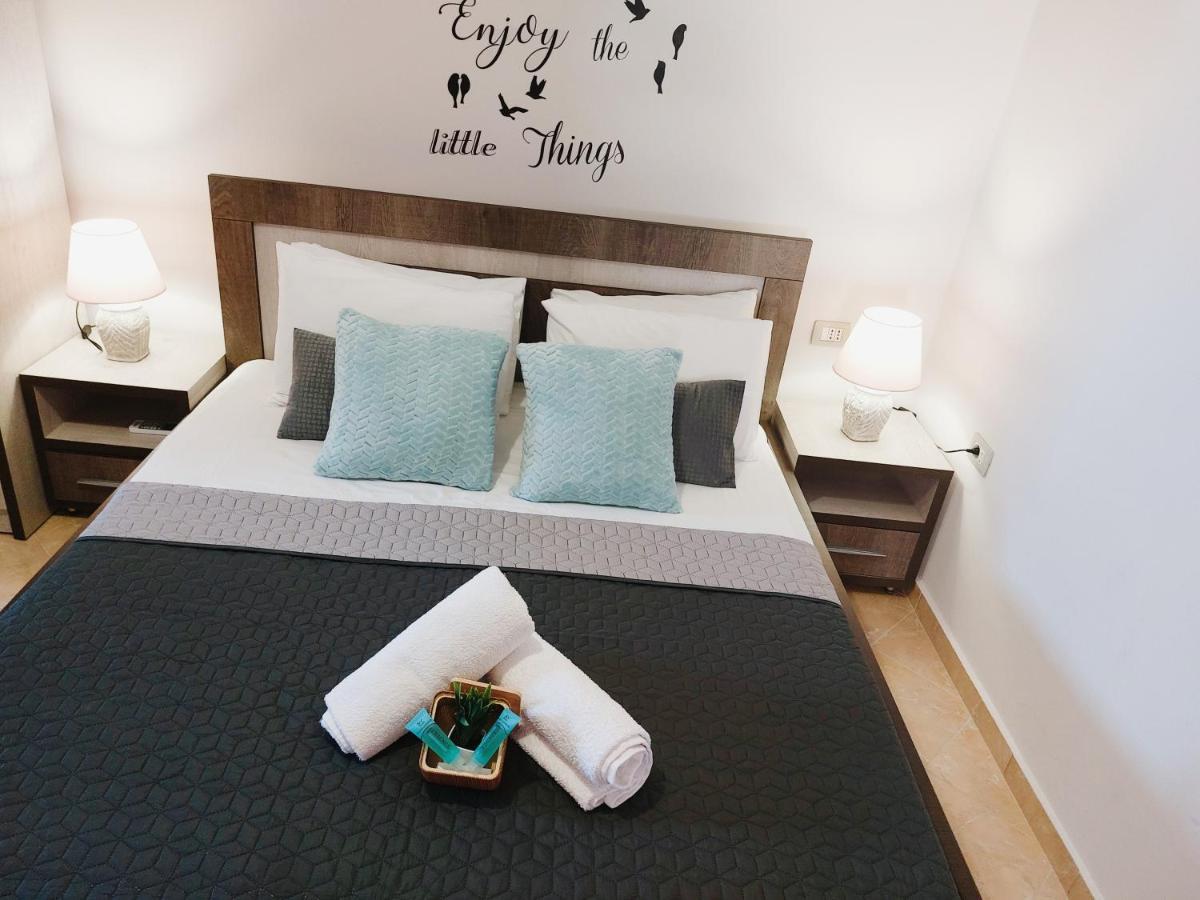 Orange Guest House Dhërmi 외부 사진